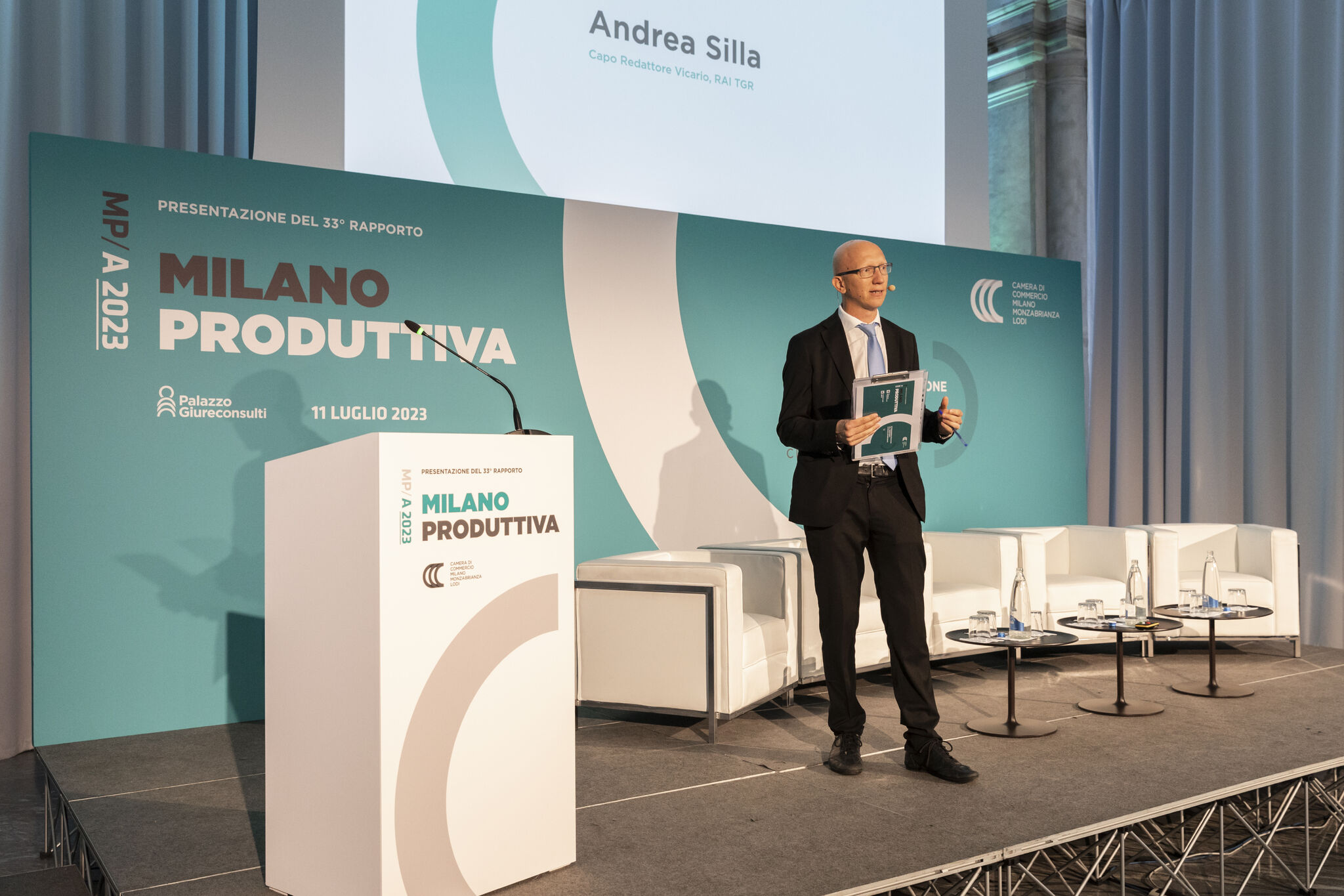 1689343316968 1689343316968